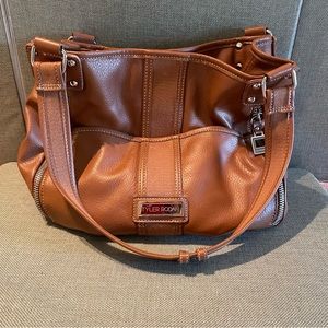 Shoulder bag